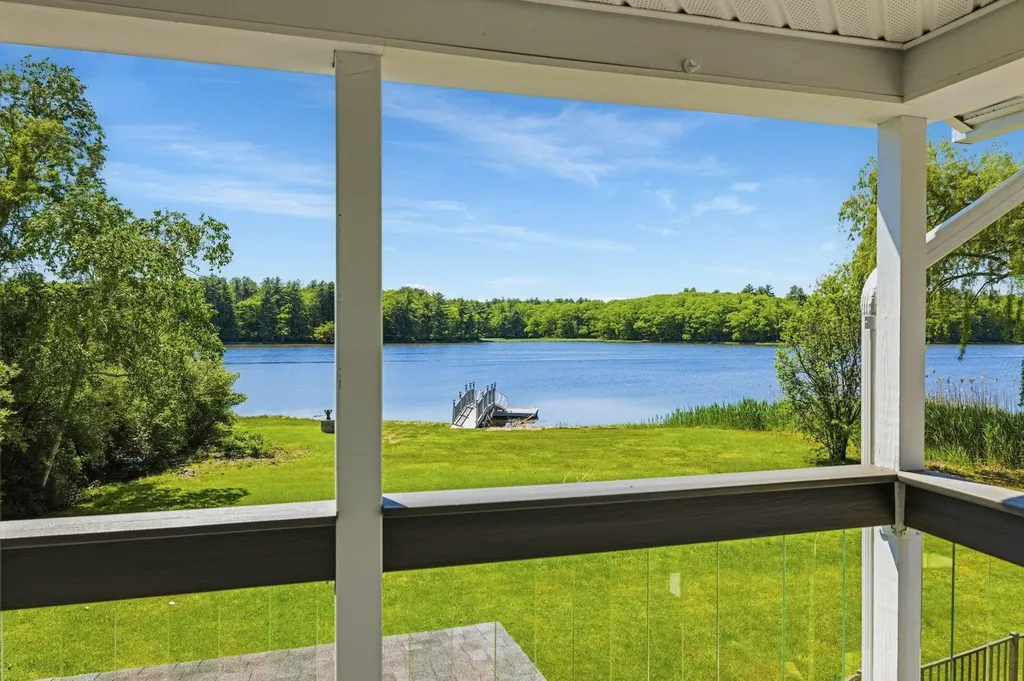 177 Spur Road Dover NH 03820