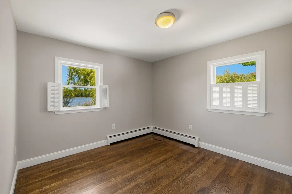 177 Spur Road Dover NH 03820