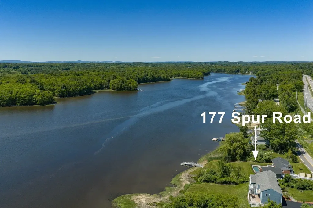 177 Spur Road Dover NH 03820