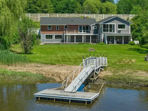 177 Spur Road Dover NH 03820