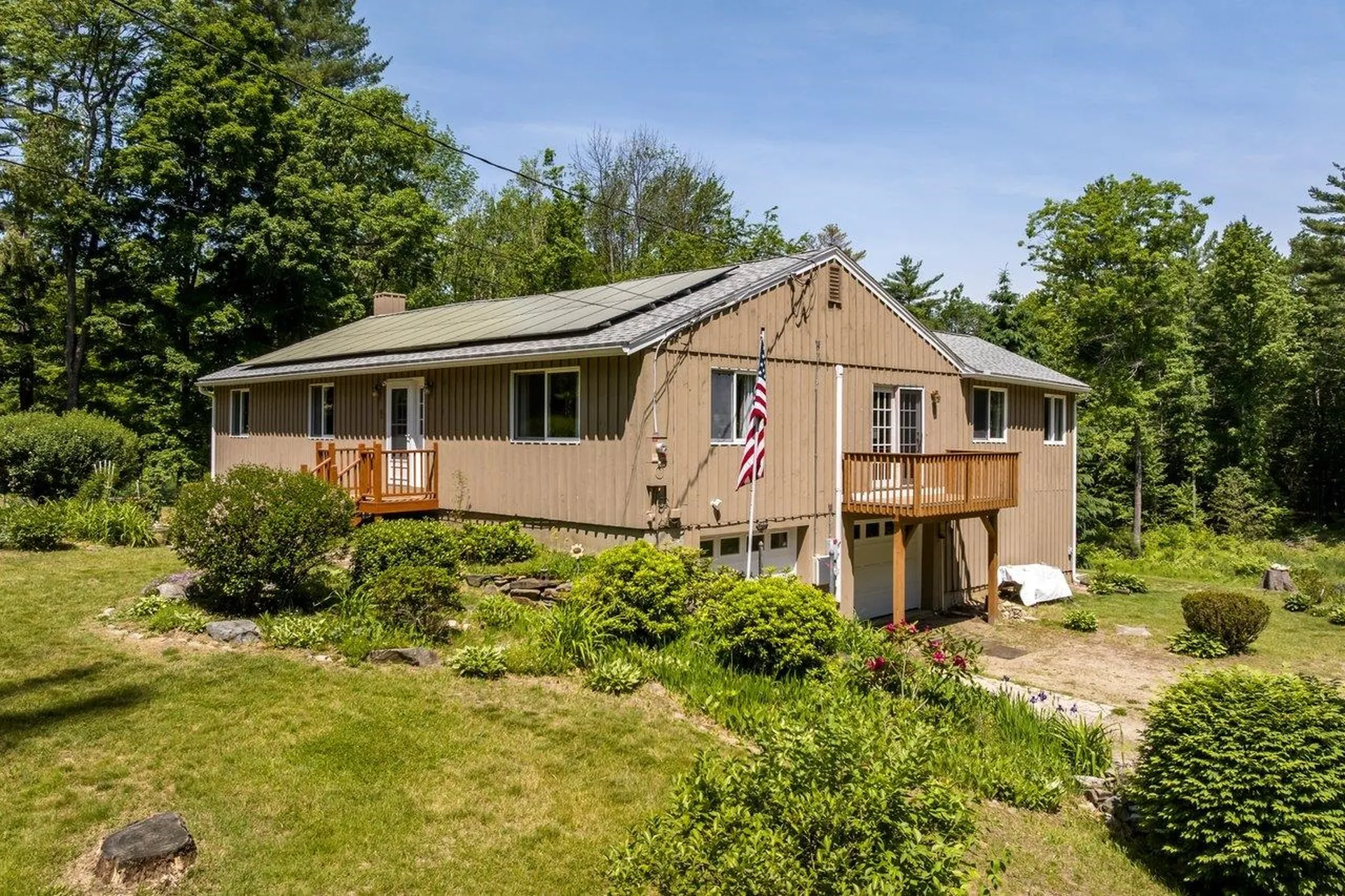 299 Middle Road Brentwood NH 03833