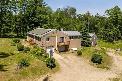 299 Middle Road Brentwood NH 03833