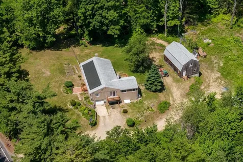 299 Middle Road Brentwood NH 03833