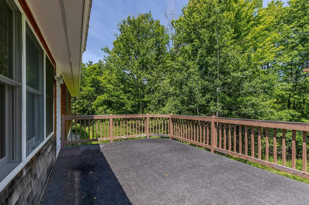 494 West River Road Londonderry VT 05155