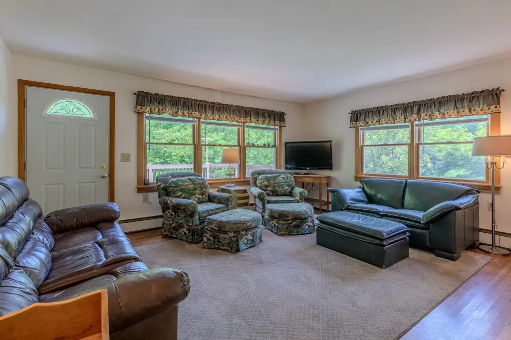 494 West River Road Londonderry VT 05155