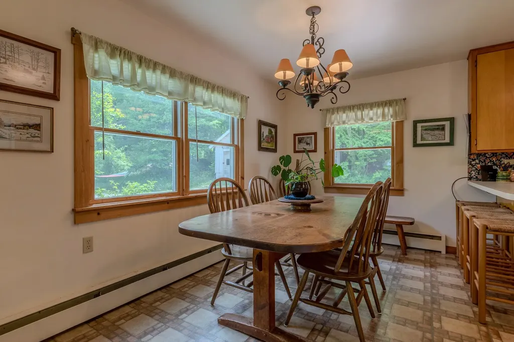 494 West River Road Londonderry VT 05155