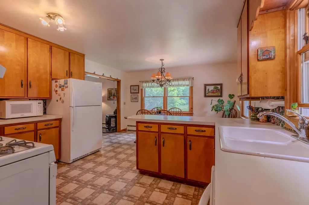 494 West River Road Londonderry VT 05155