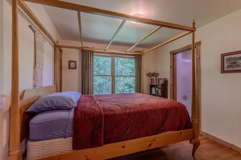 494 West River Road Londonderry VT 05155