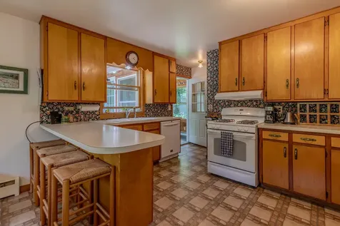 494 West River Road Londonderry VT 05155