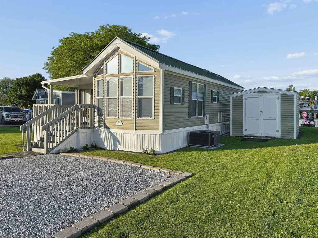 11 Eagle Lane South Hero VT 05486