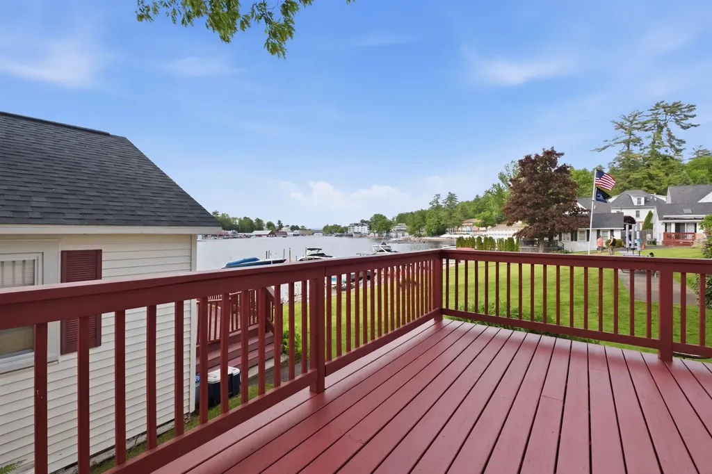 1026 Weirs Boulevard Laconia NH 03246
