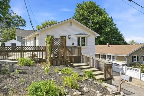 65 Garfield Street Manchester NH 03103