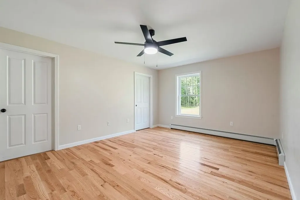 374 Hare Road Milton NH 03851