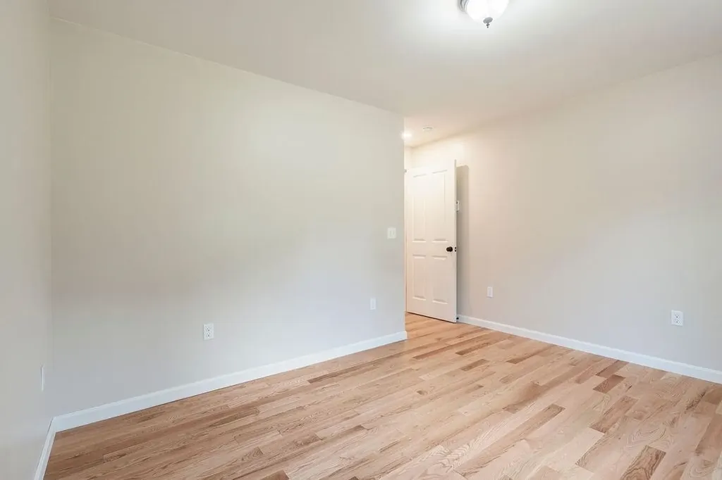 374 Hare Road Milton NH 03851