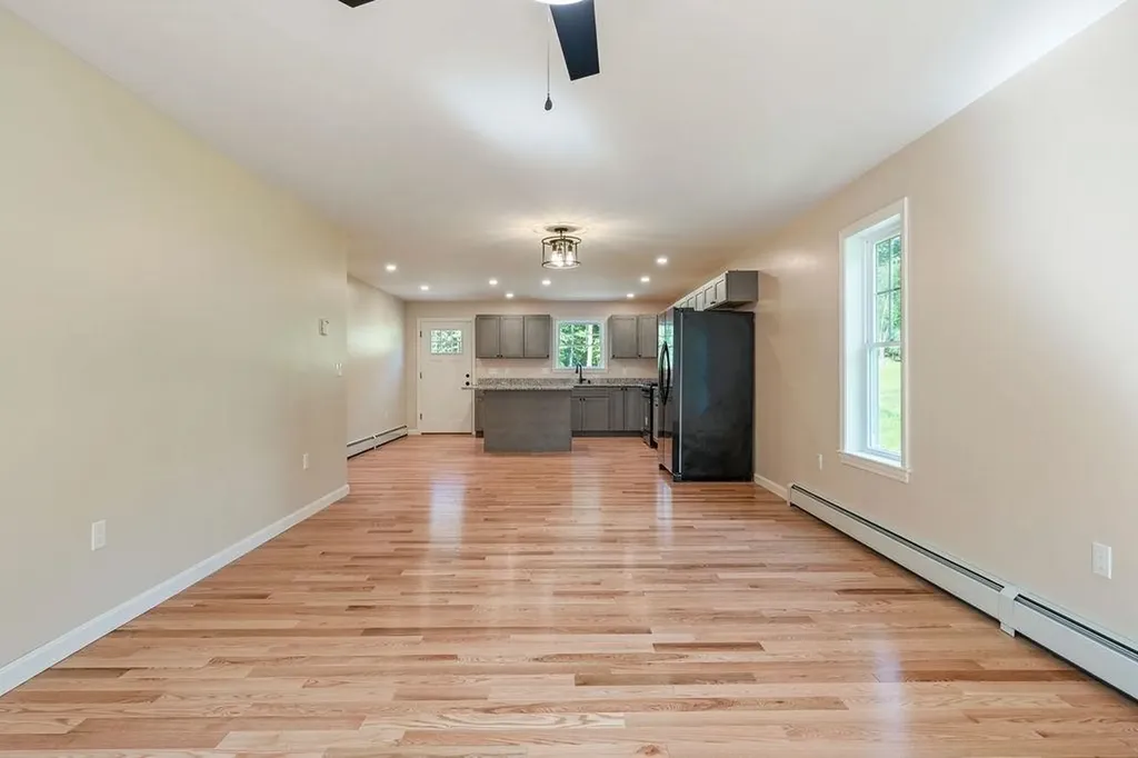 374 Hare Road Milton NH 03851