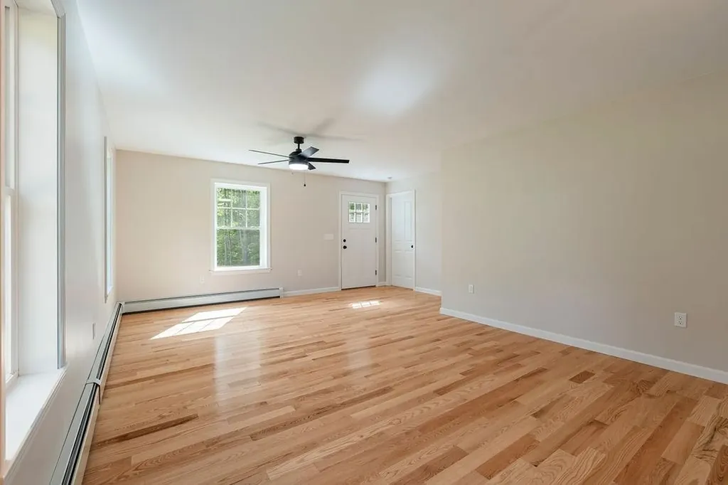 374 Hare Road Milton NH 03851