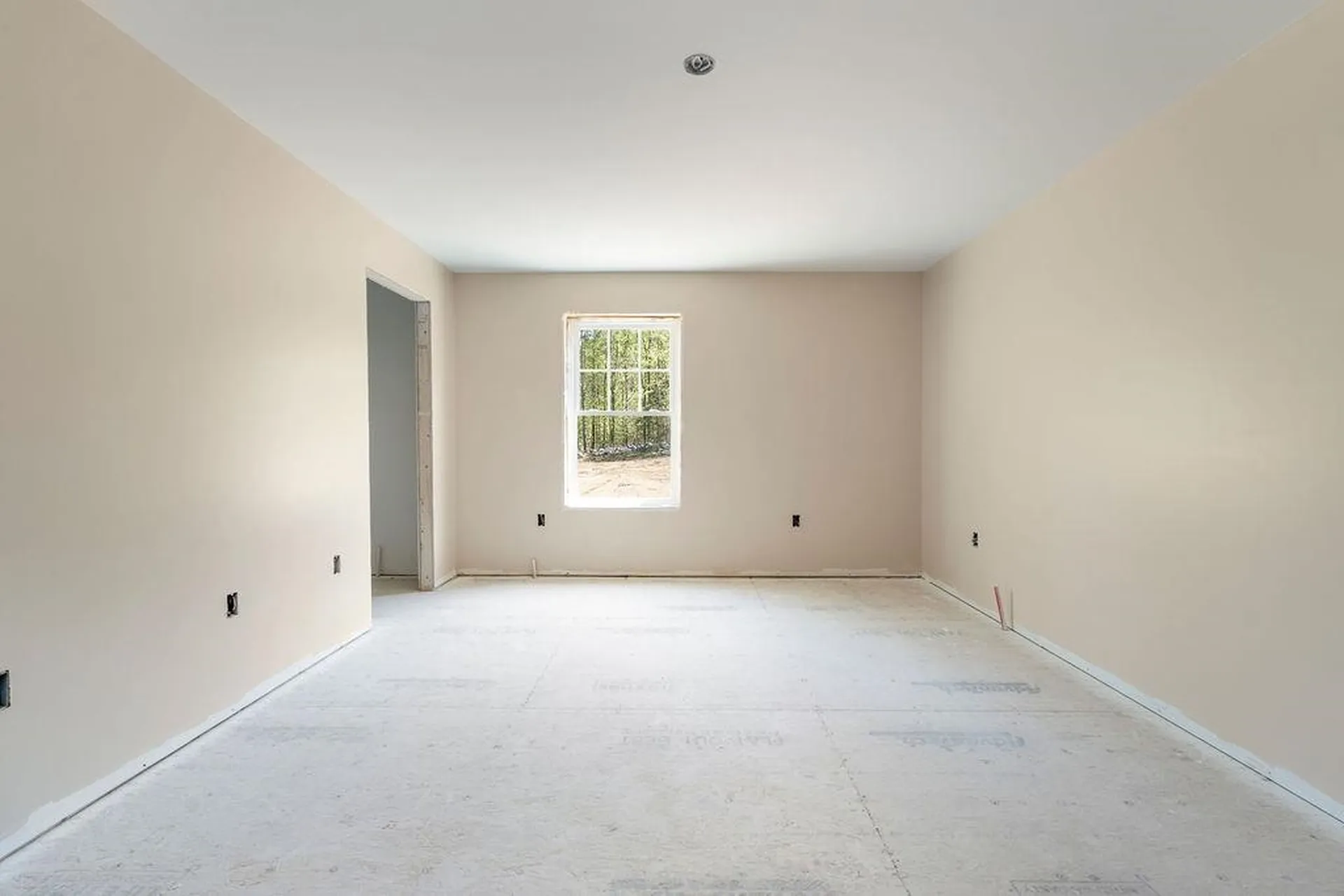 374 Hare Road Milton NH 03851