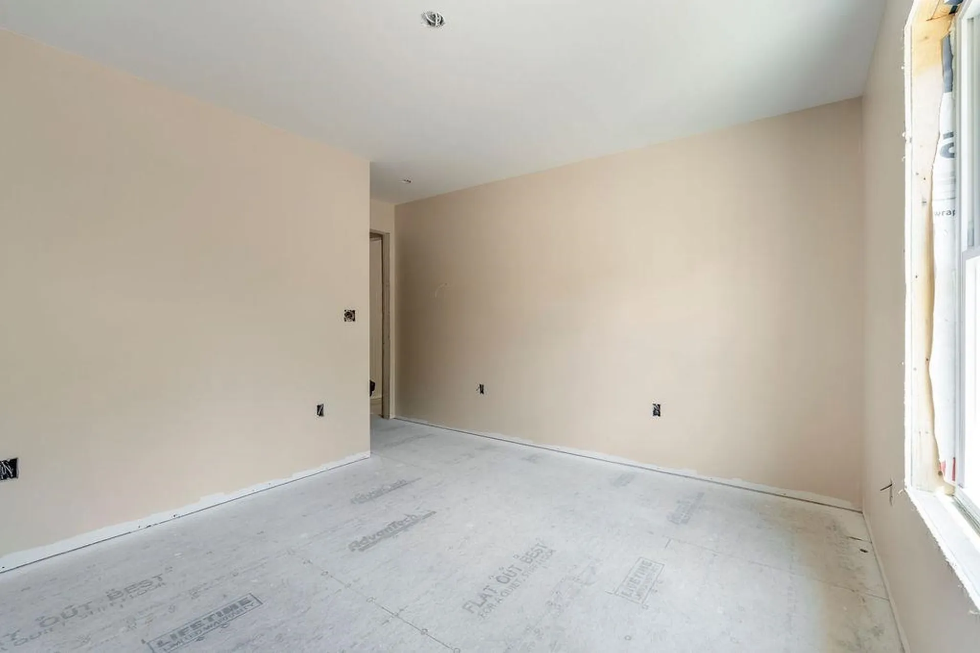 374 Hare Road Milton NH 03851