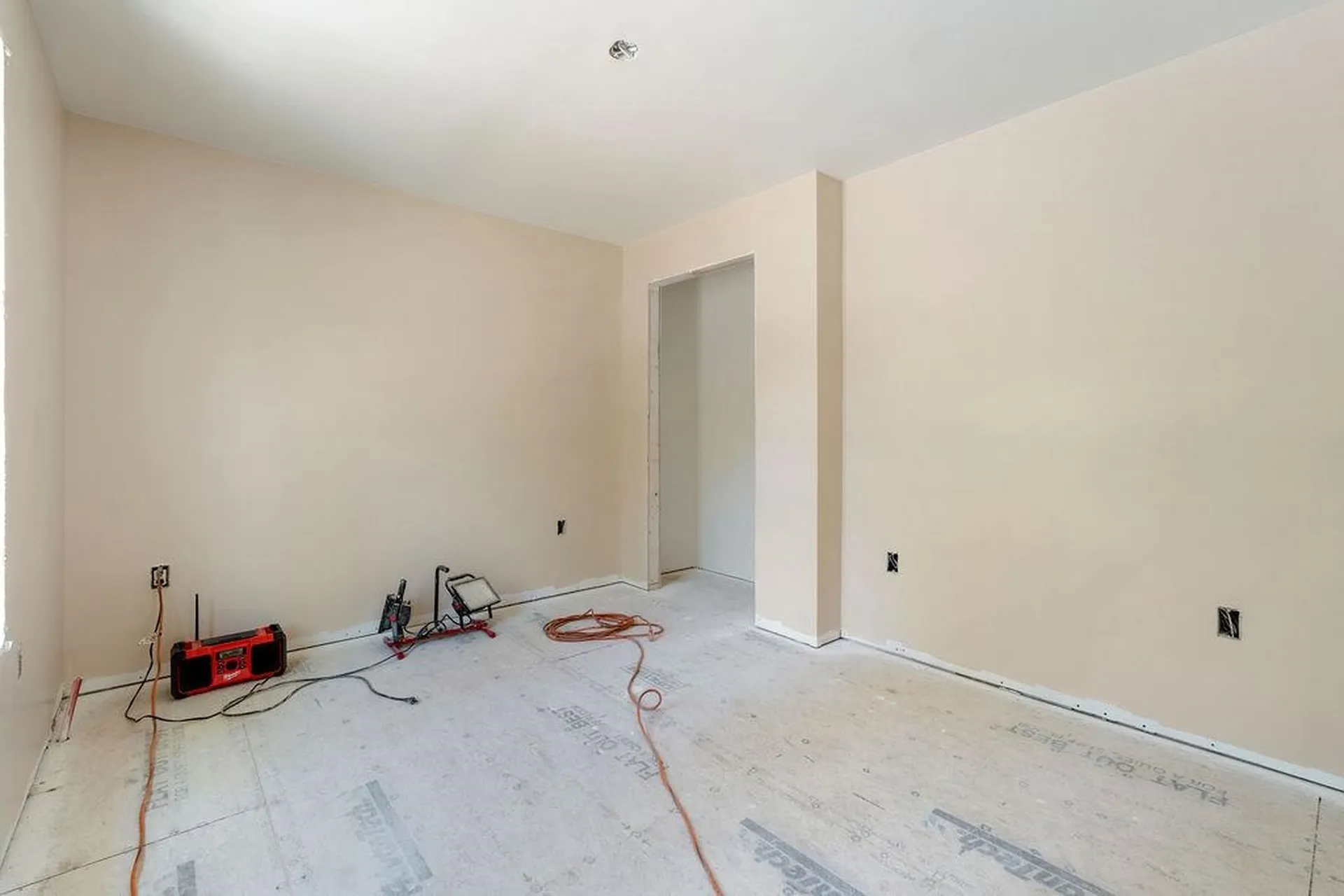 374 Hare Road Milton NH 03851