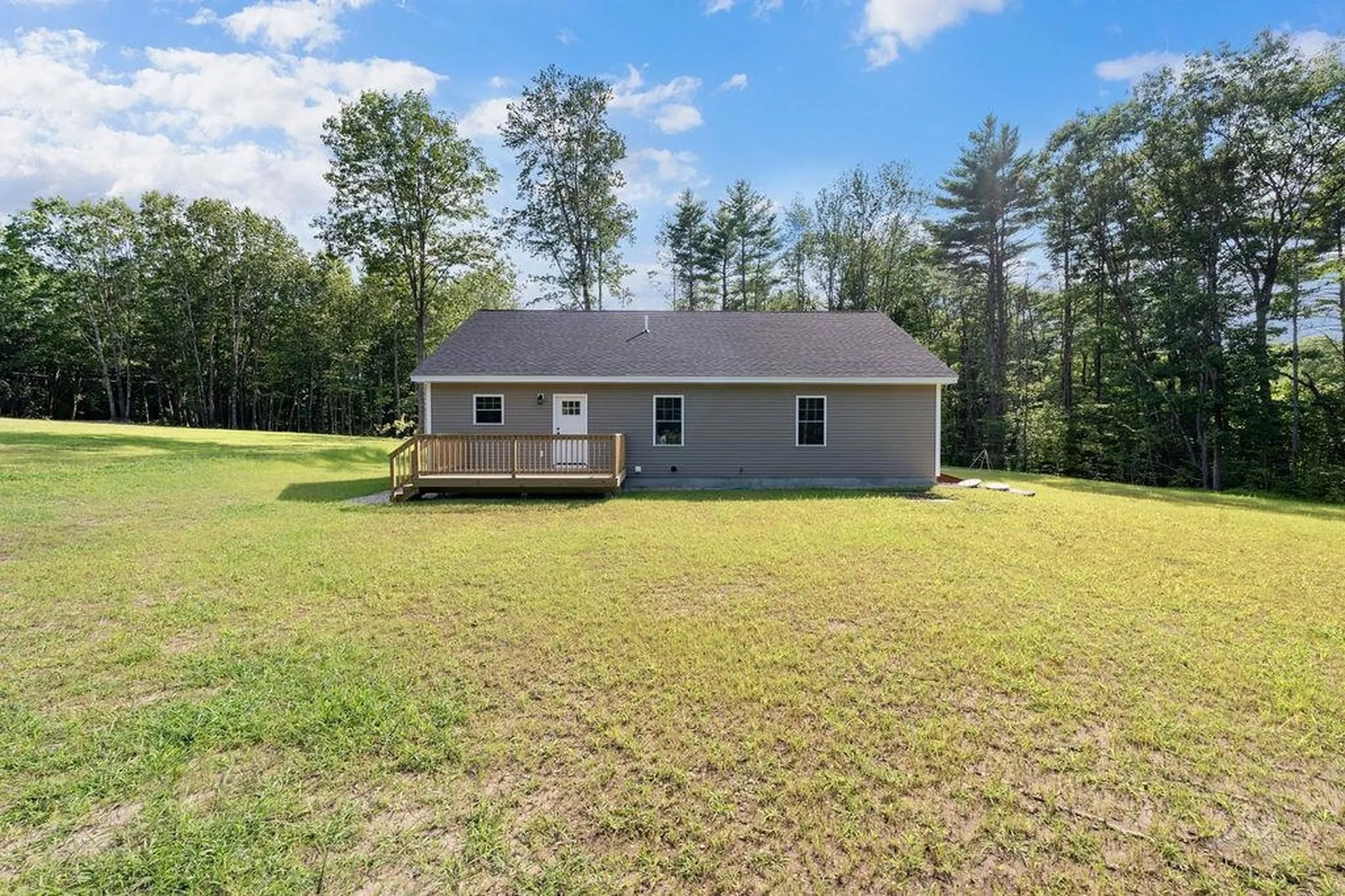 374 Hare Road Milton NH 03851