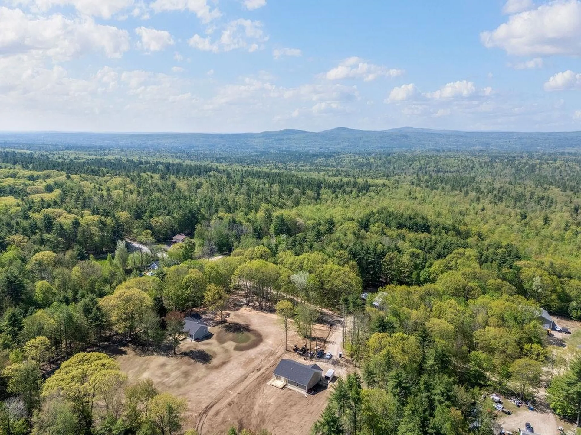 374 Hare Road Milton NH 03851