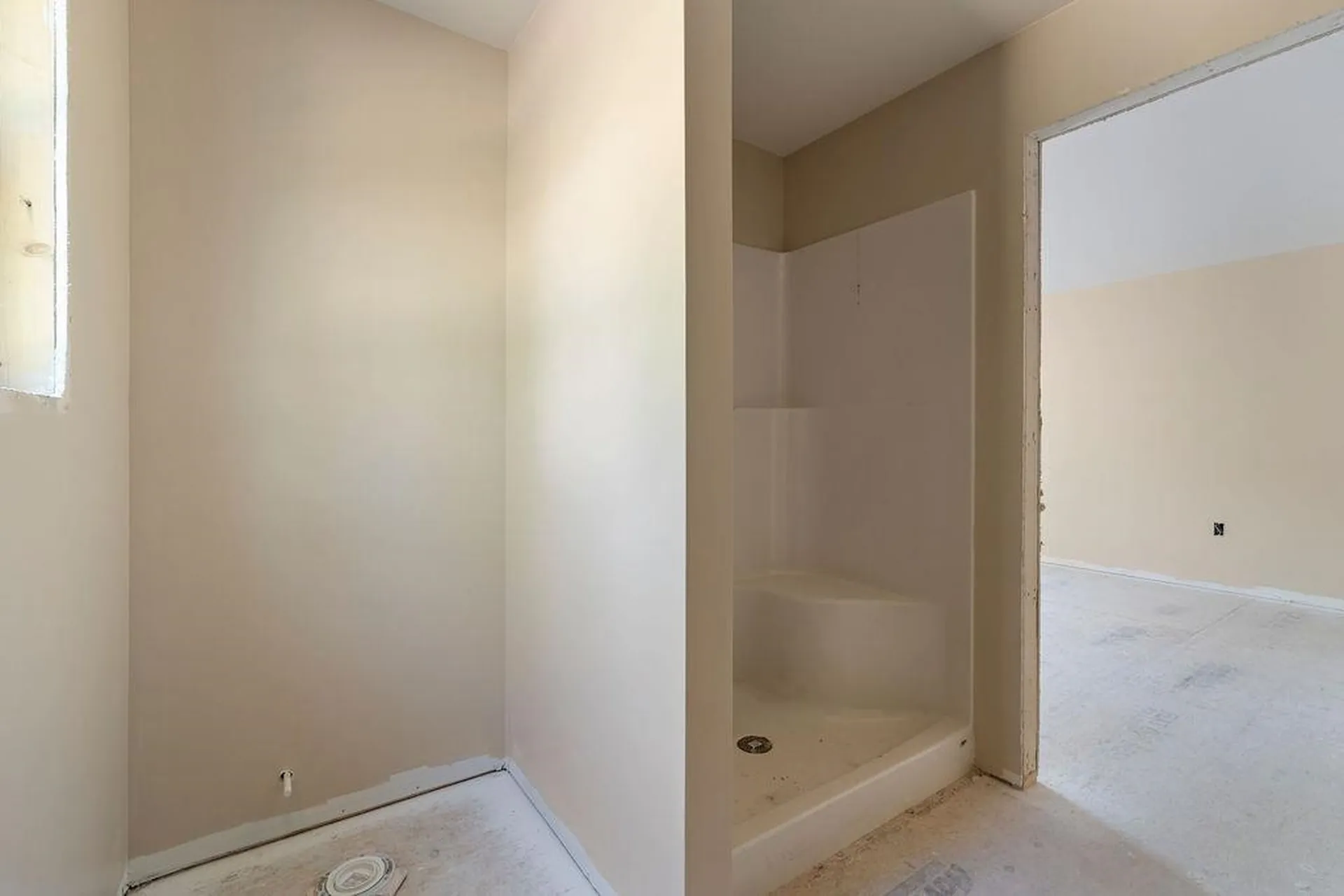 374 Hare Road Milton NH 03851
