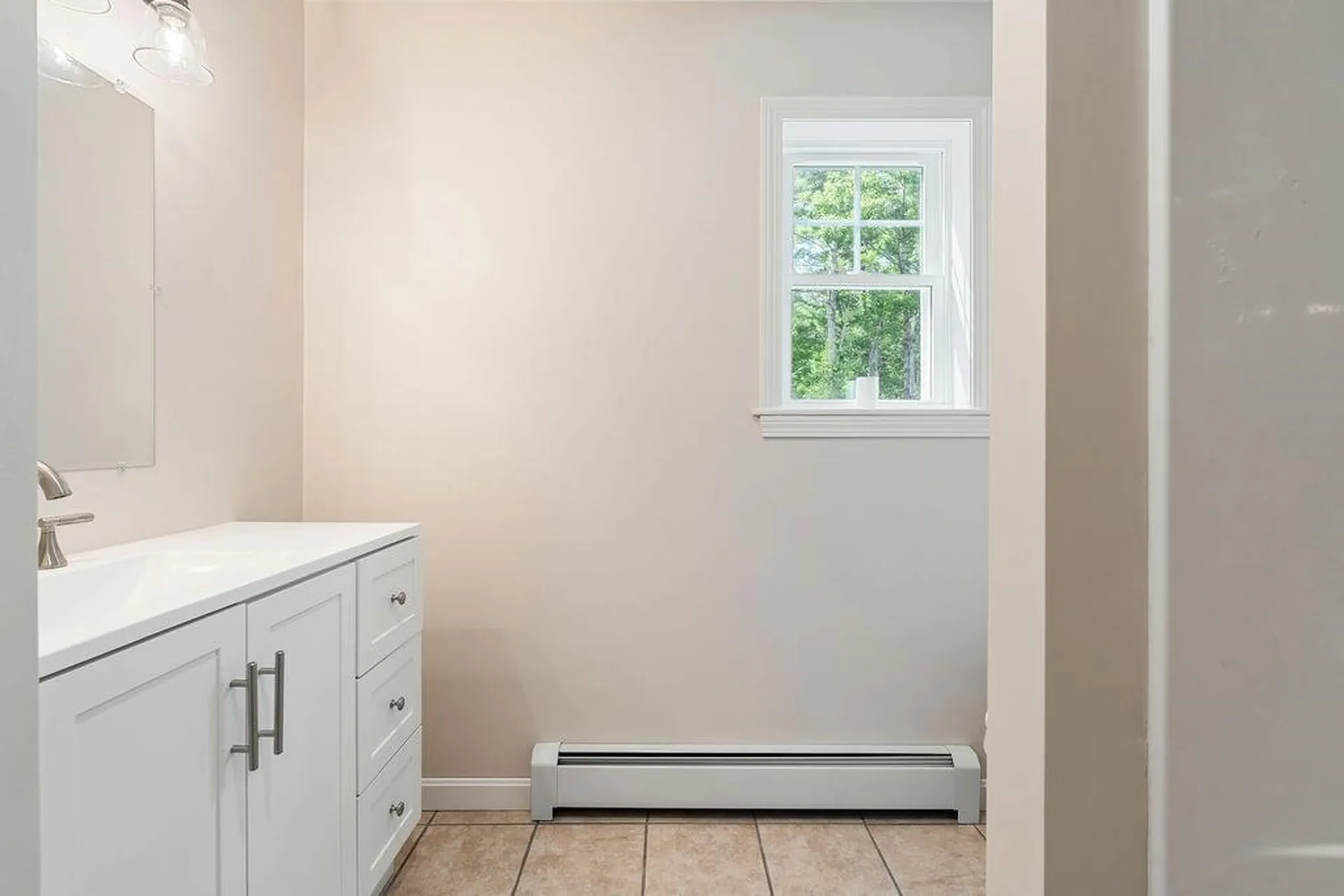 374 Hare Road Milton NH 03851