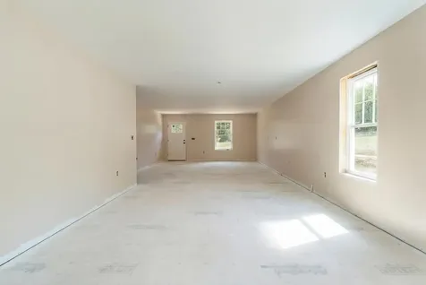374 Hare Road Milton NH 03851