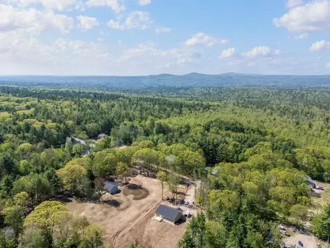 374 Hare Road Milton NH 03851
