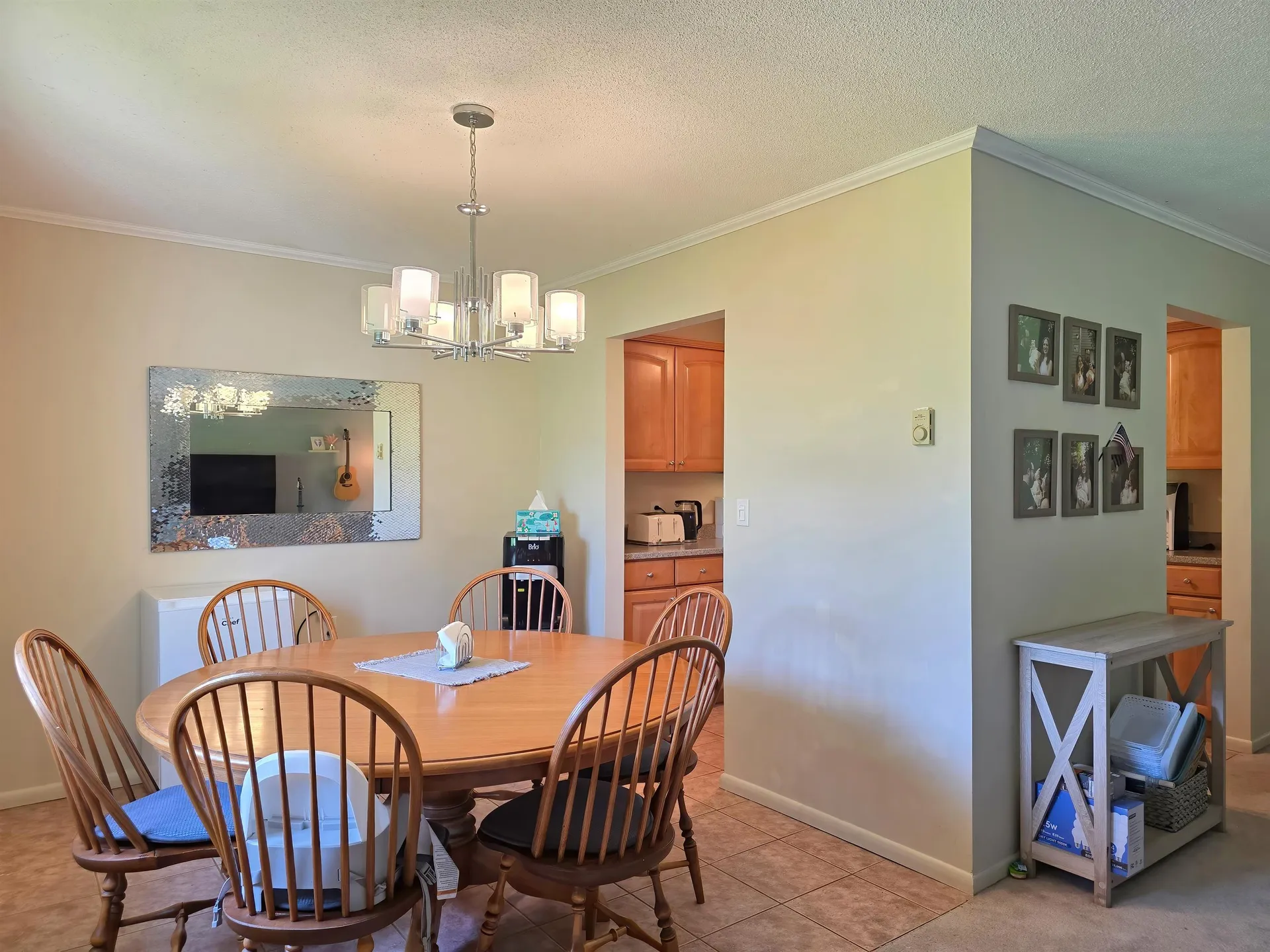 8 Hawthorne Circle South Burlington VT 05403
