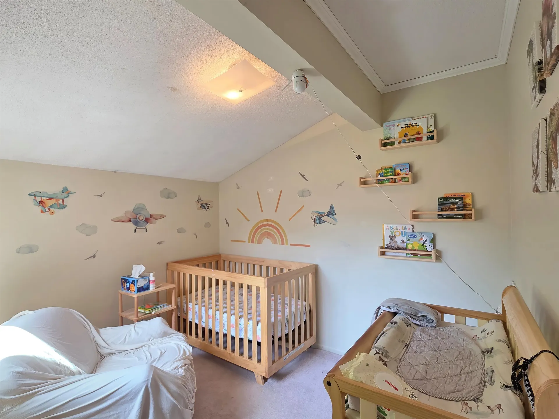 8 Hawthorne Circle South Burlington VT 05403