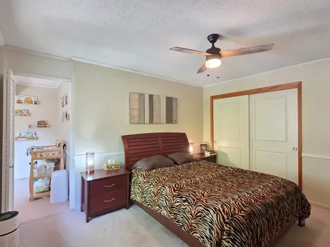 8 Hawthorne Circle South Burlington VT 05403