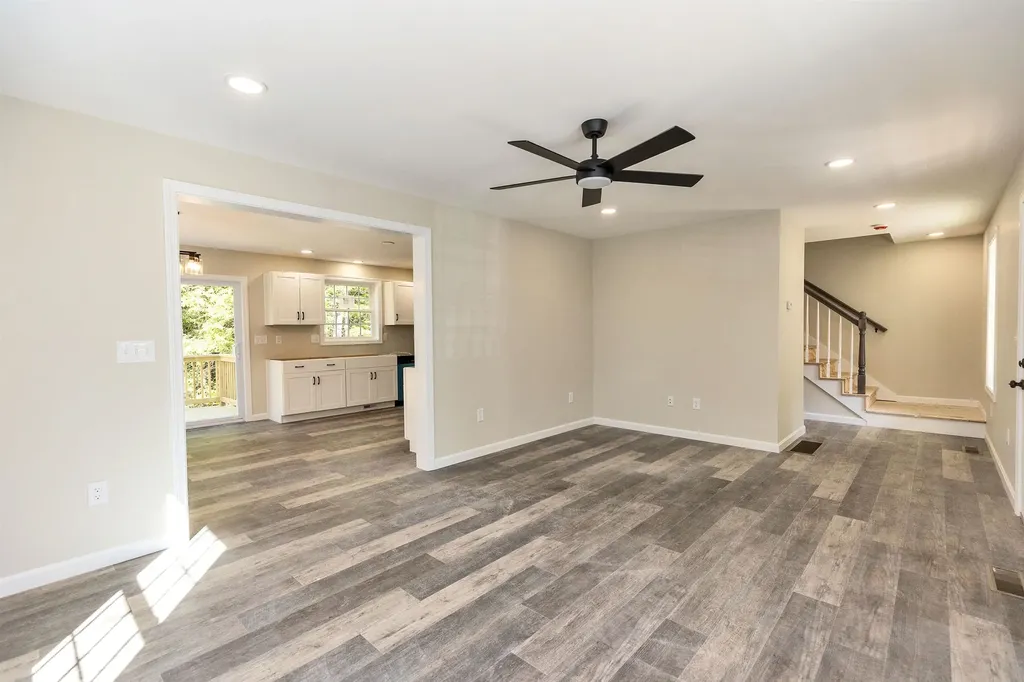 32 Deerpoint Drive Hillsborough NH 03244
