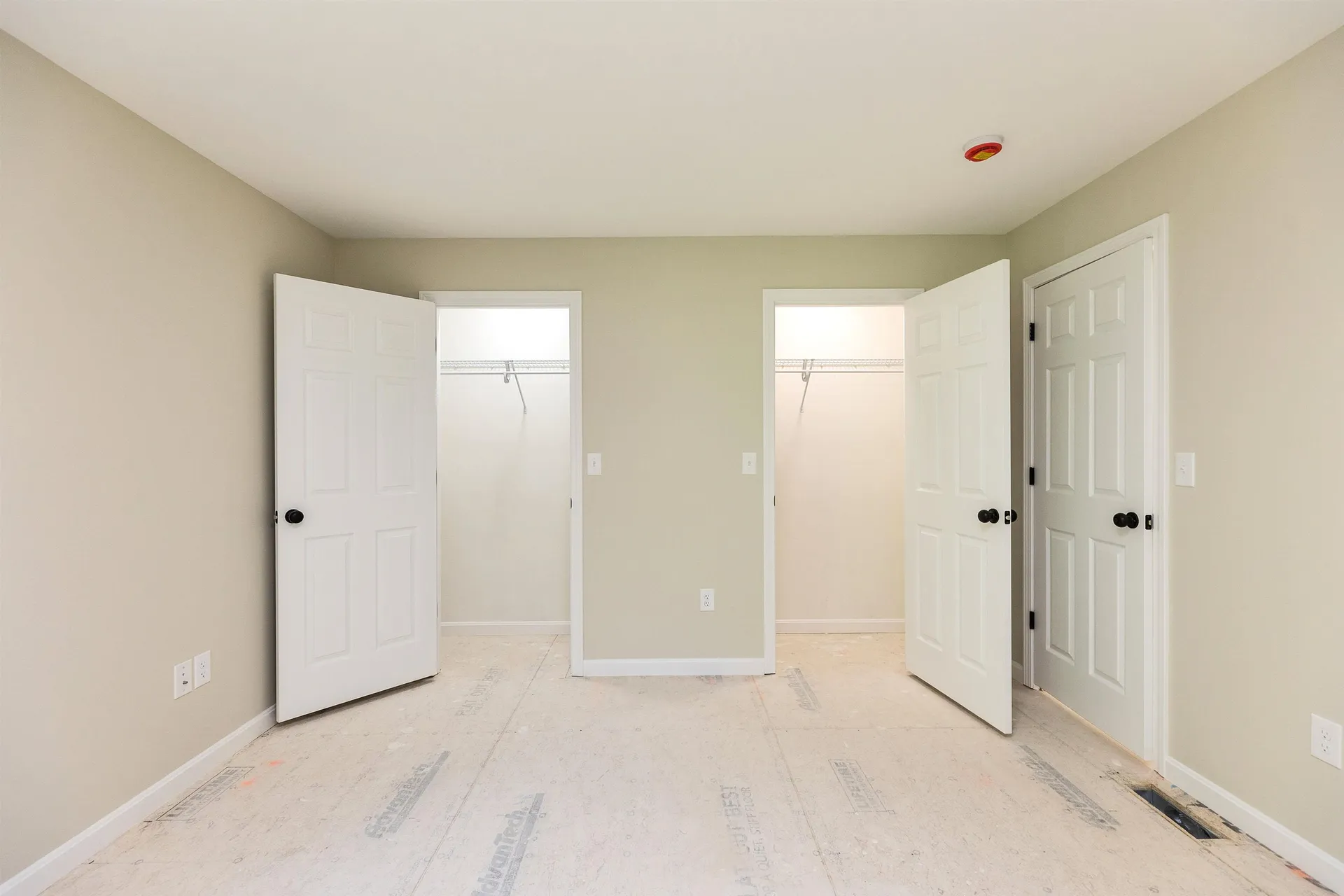 32 Deerpoint Drive Hillsborough NH 03244