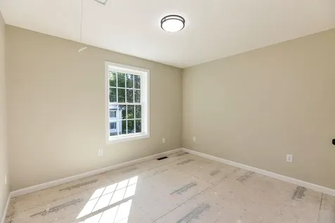 32 Deerpoint Drive Hillsborough NH 03244