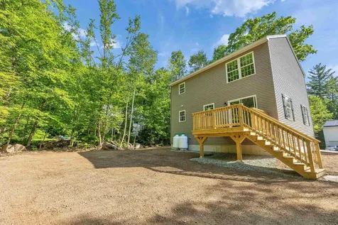 32 Deerpoint Drive Hillsborough NH 03244