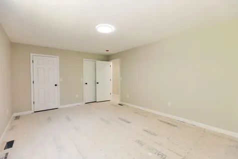 32 Deerpoint Drive Hillsborough NH 03244