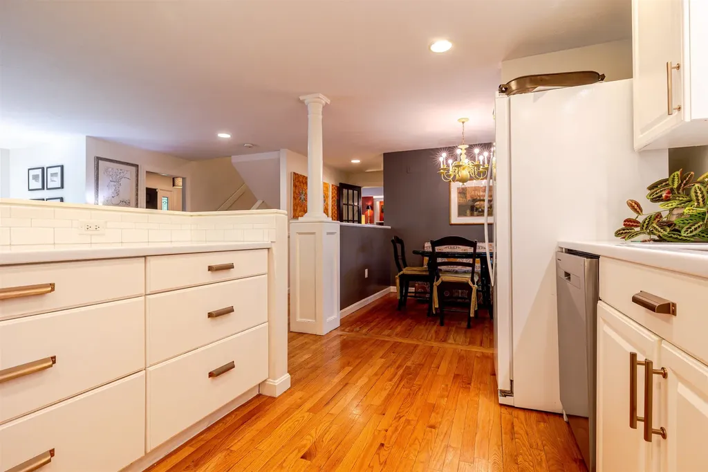 13 Pond Place Lane Concord NH 03301
