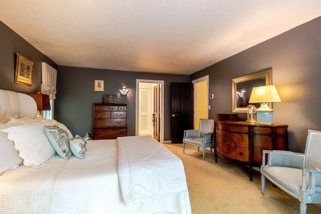 13 Pond Place Lane Concord NH 03301