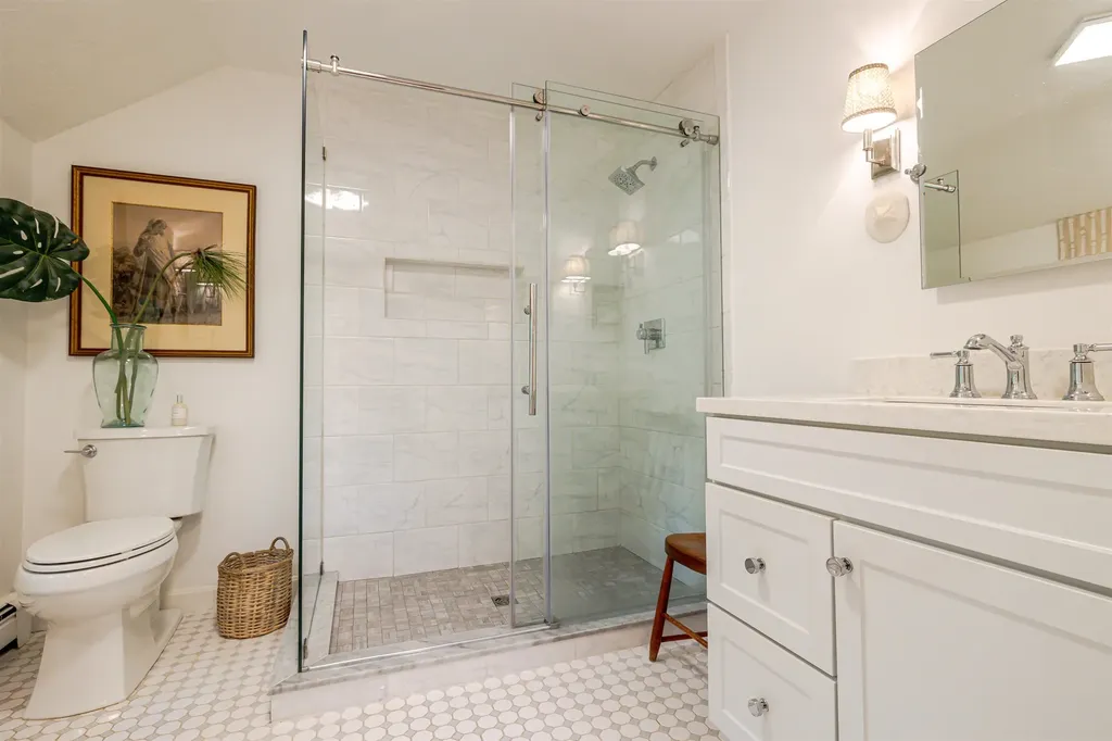 13 Pond Place Lane Concord NH 03301