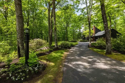 13 Pond Place Lane Concord NH 03301