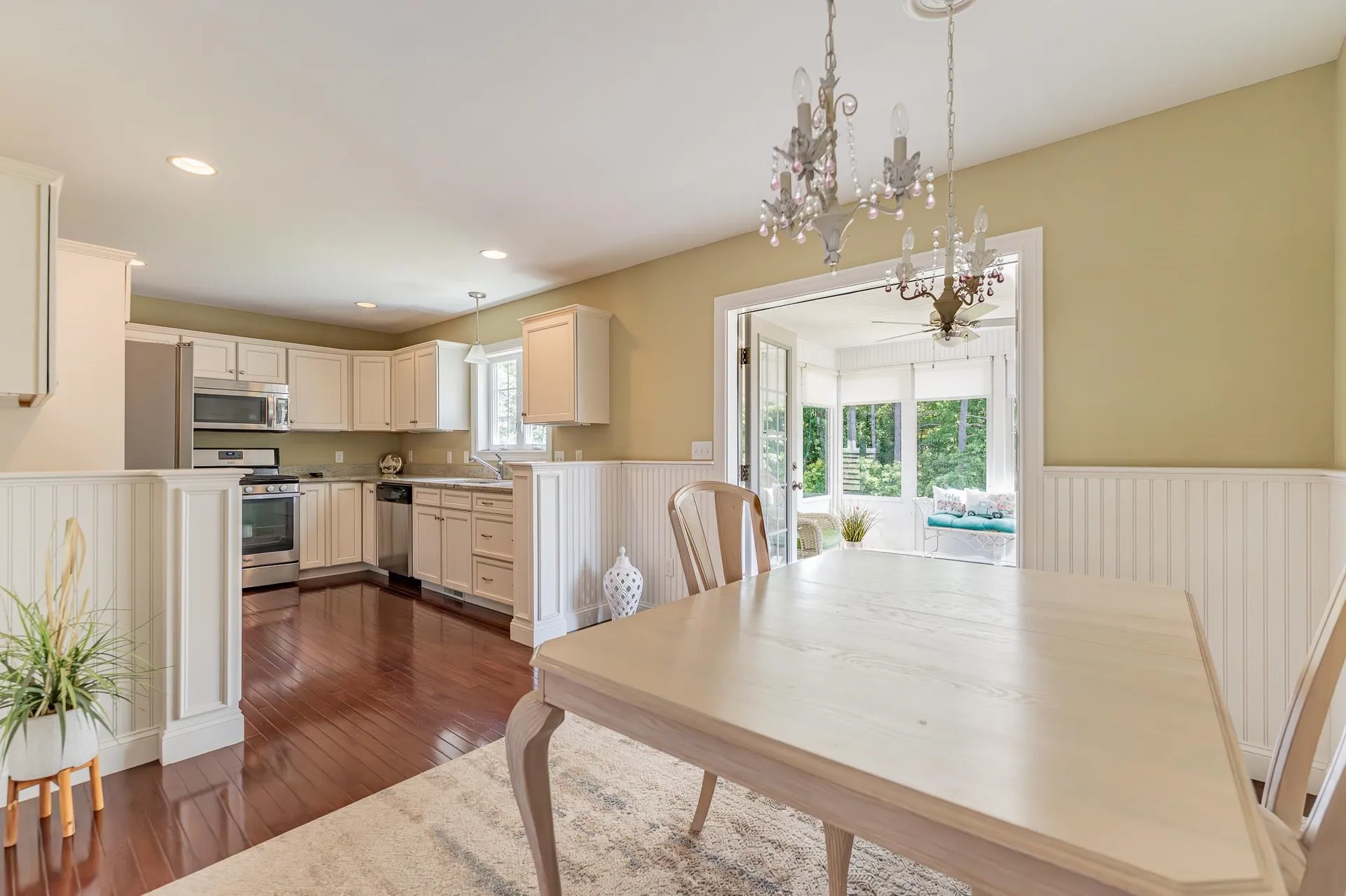 10 Furnival Road Nashua NH 03064