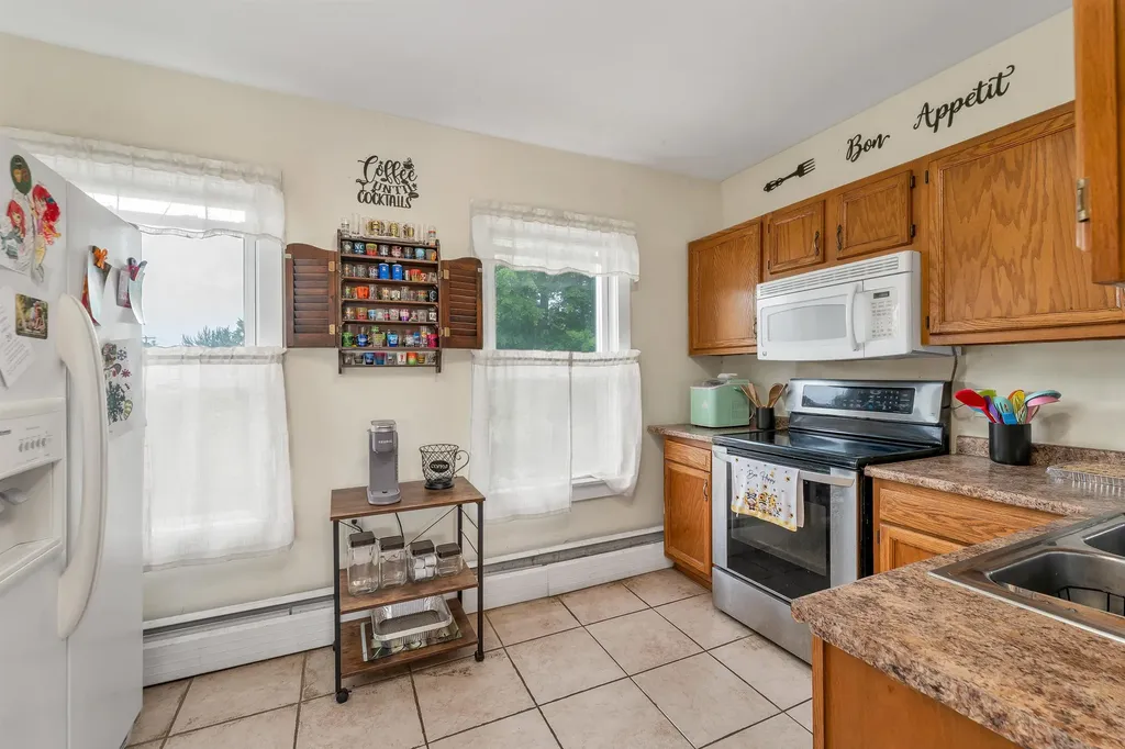 132 Maple Avenue Claremont NH 03473
