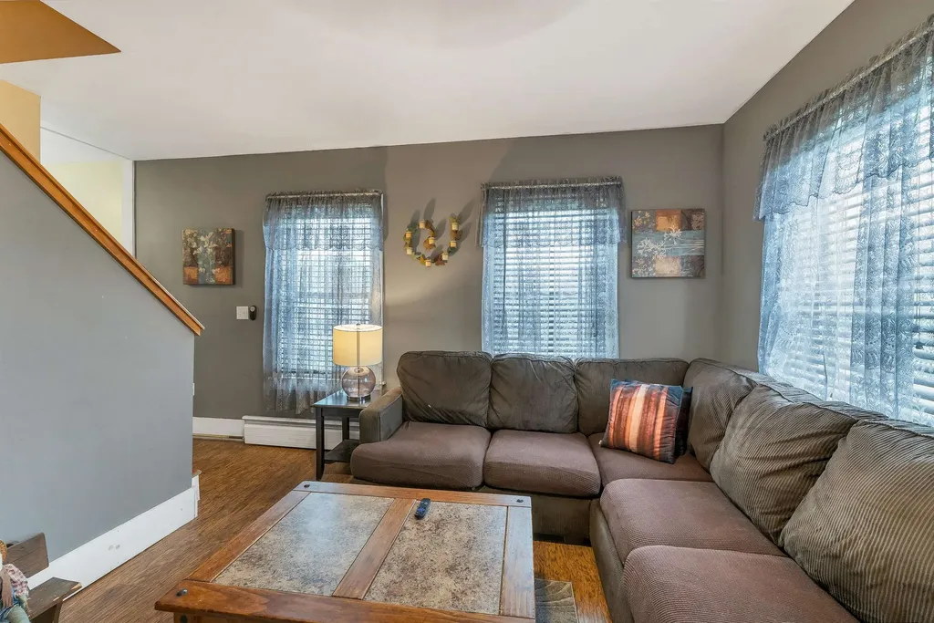 132 Maple Avenue Claremont NH 03473