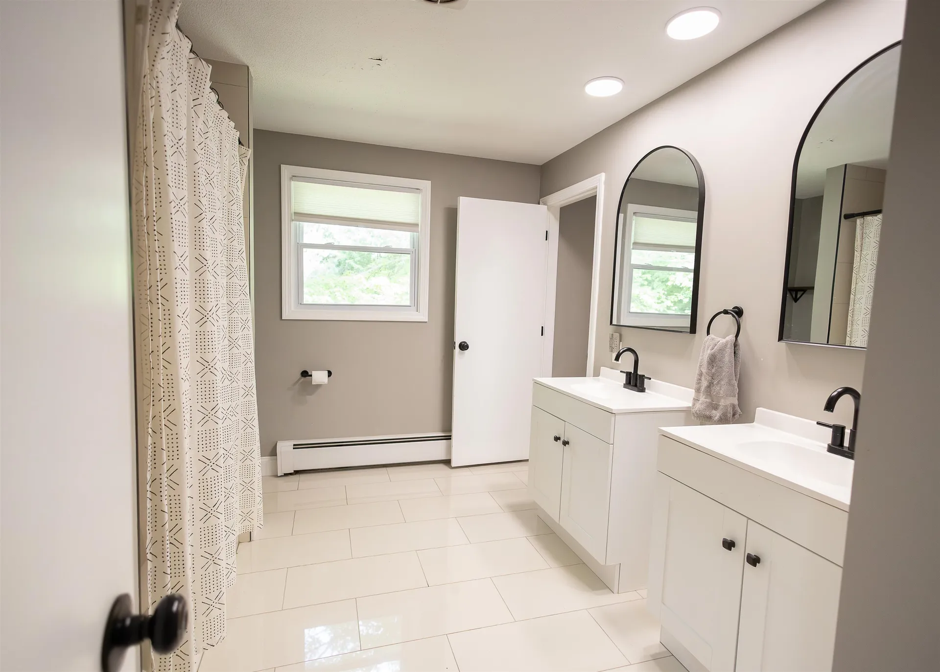 32 Alvirne Drive Hudson NH 03051