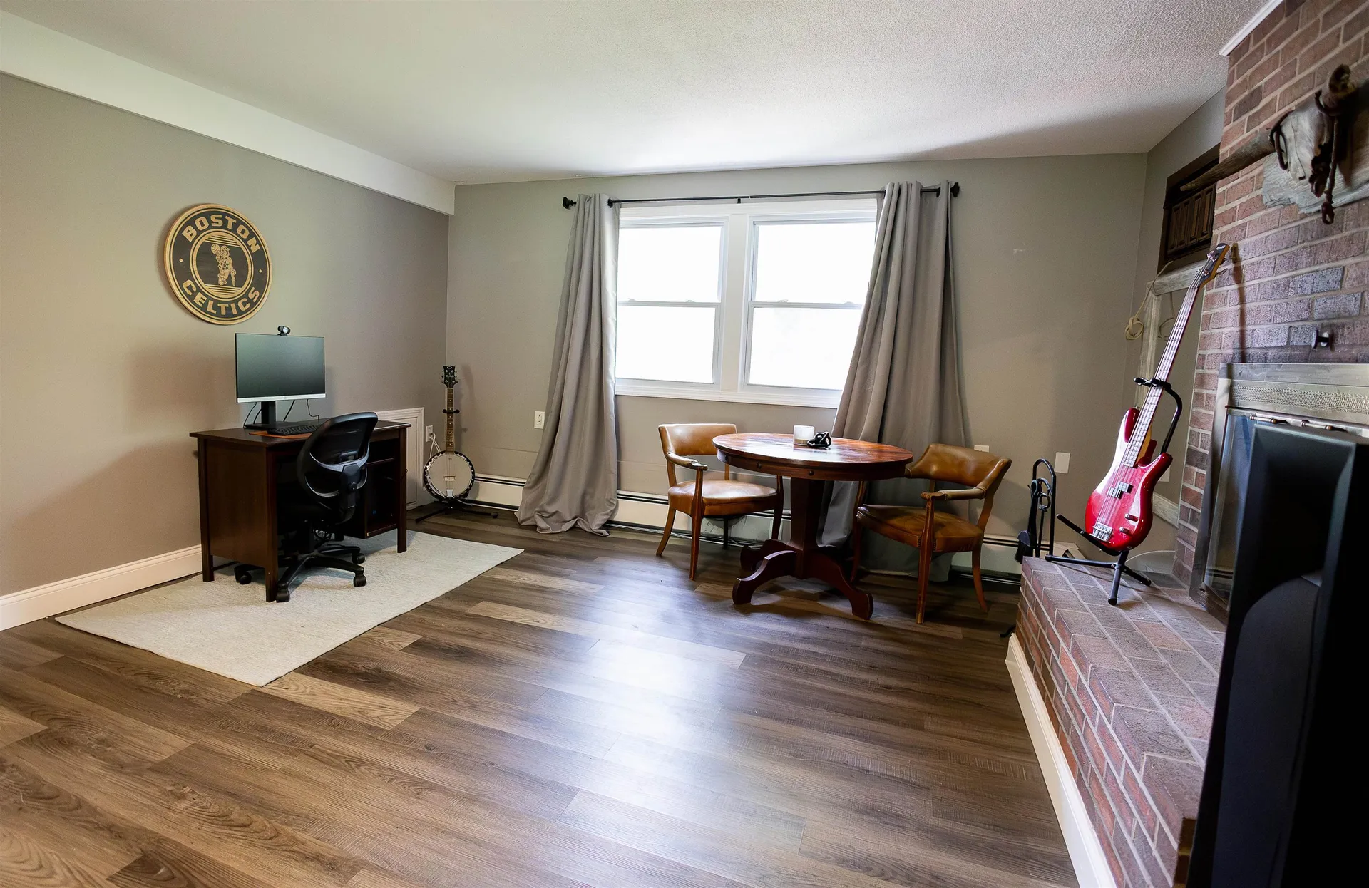 32 Alvirne Drive Hudson NH 03051