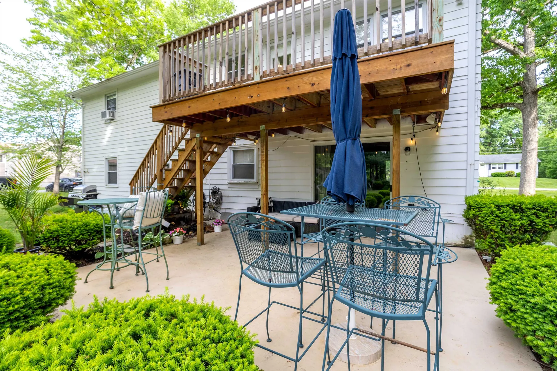 32 Alvirne Drive Hudson NH 03051