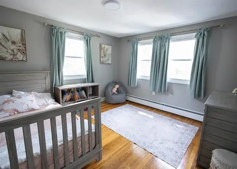 32 Alvirne Drive Hudson NH 03051