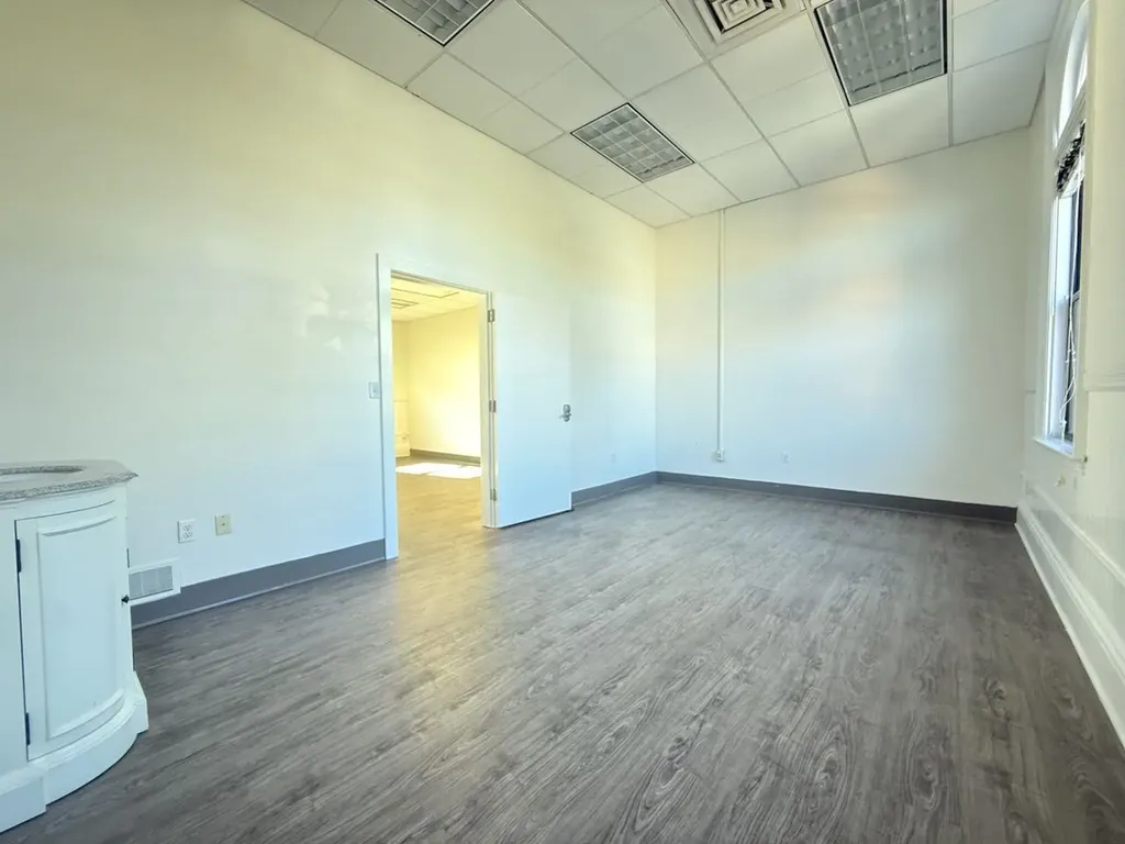 5 Warren Street Concord NH 03301