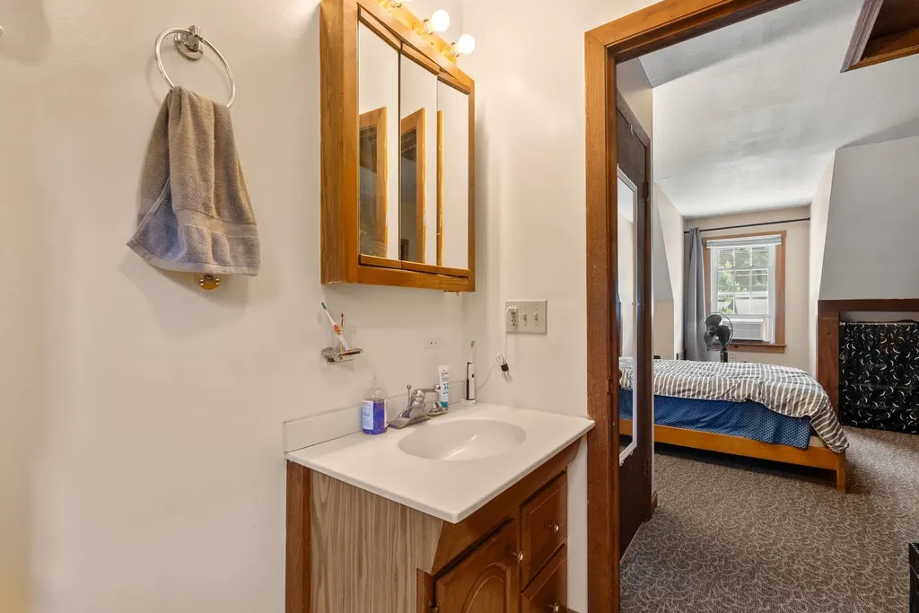 305 Richmond Road Winchester NH 03470